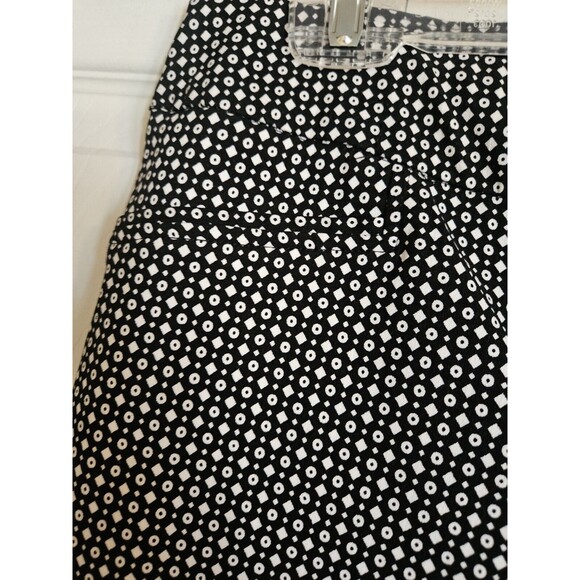 Jasmin & Juliana Black and White Geometric Print Stretch Pull On Pants 8 NWT - Picture 3 of 6